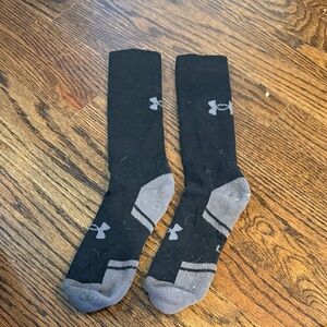 Under Armour Men's Black and Gray Athletic Socks
